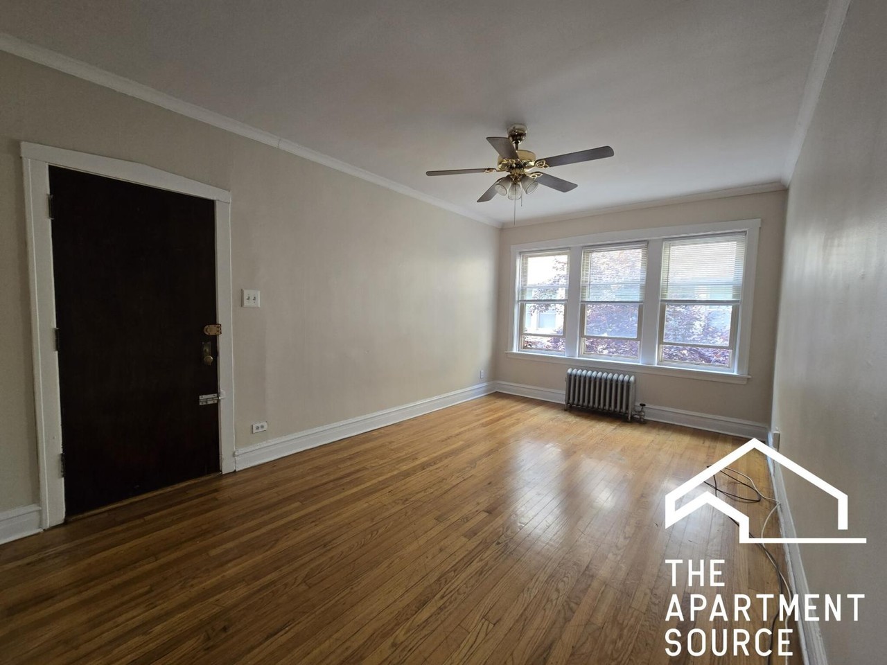 2948 W Belle Plaine Ave #1 - Photo 4 of 6