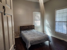 440 Giles St #2 - Photo 1 of 1