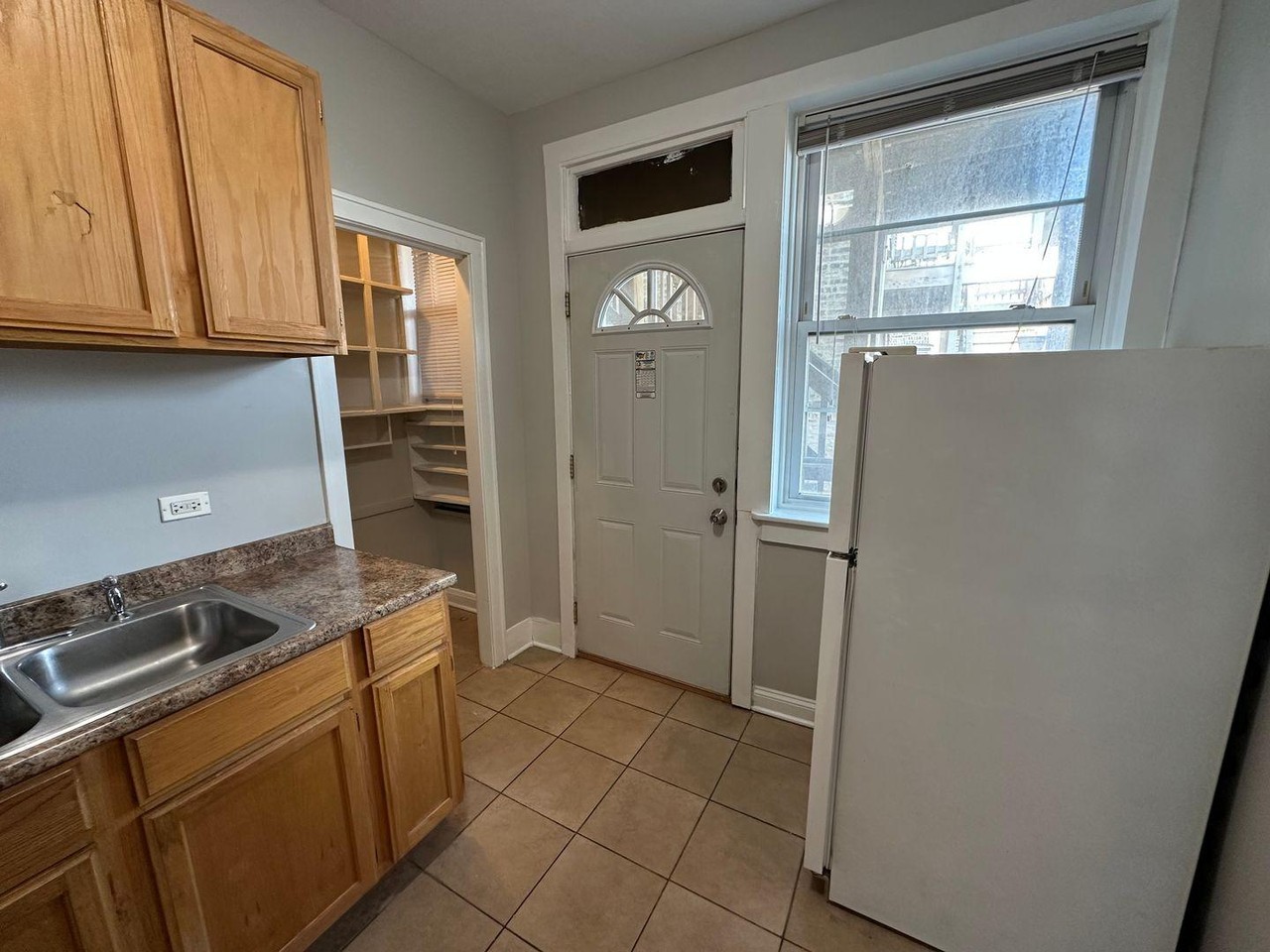3840 W Palmer St #3F - Photo 3 of 14