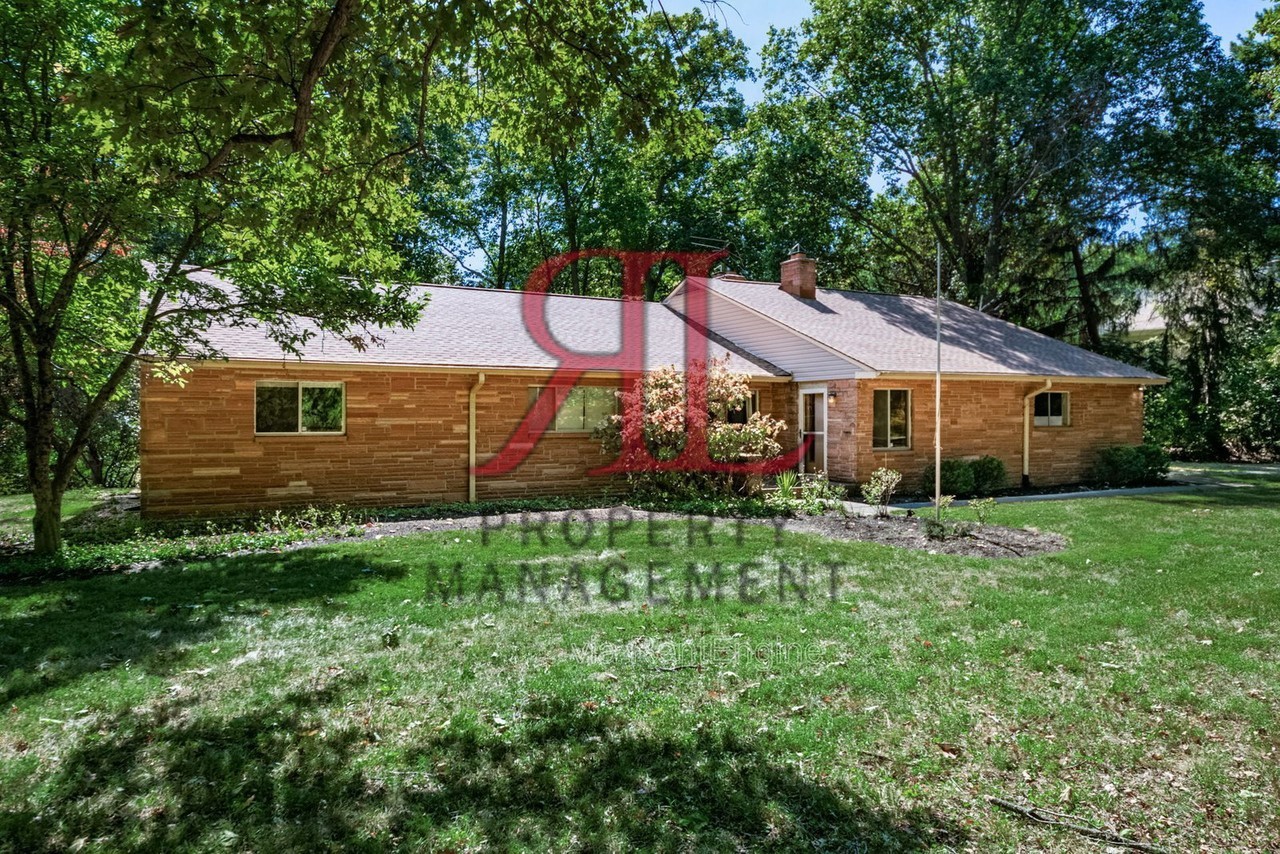 5293 Ashford Rd - Photo 2 of 46