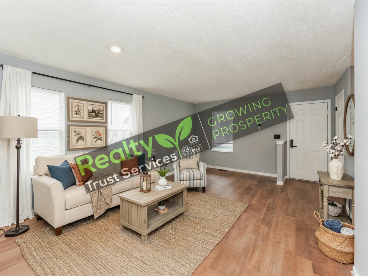 12210 Oakland Ave - Photo 2 of 24