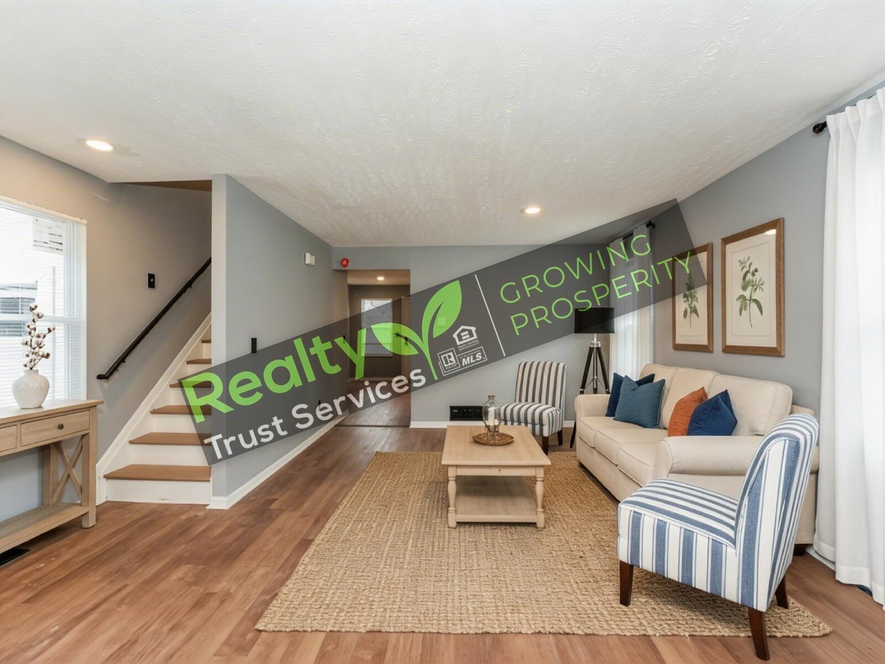 12210 Oakland Ave - Photo 4 of 24