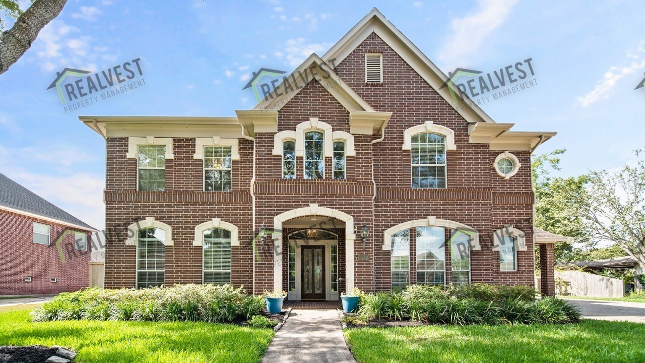 2863 Love Ln - Photo 3 of 23