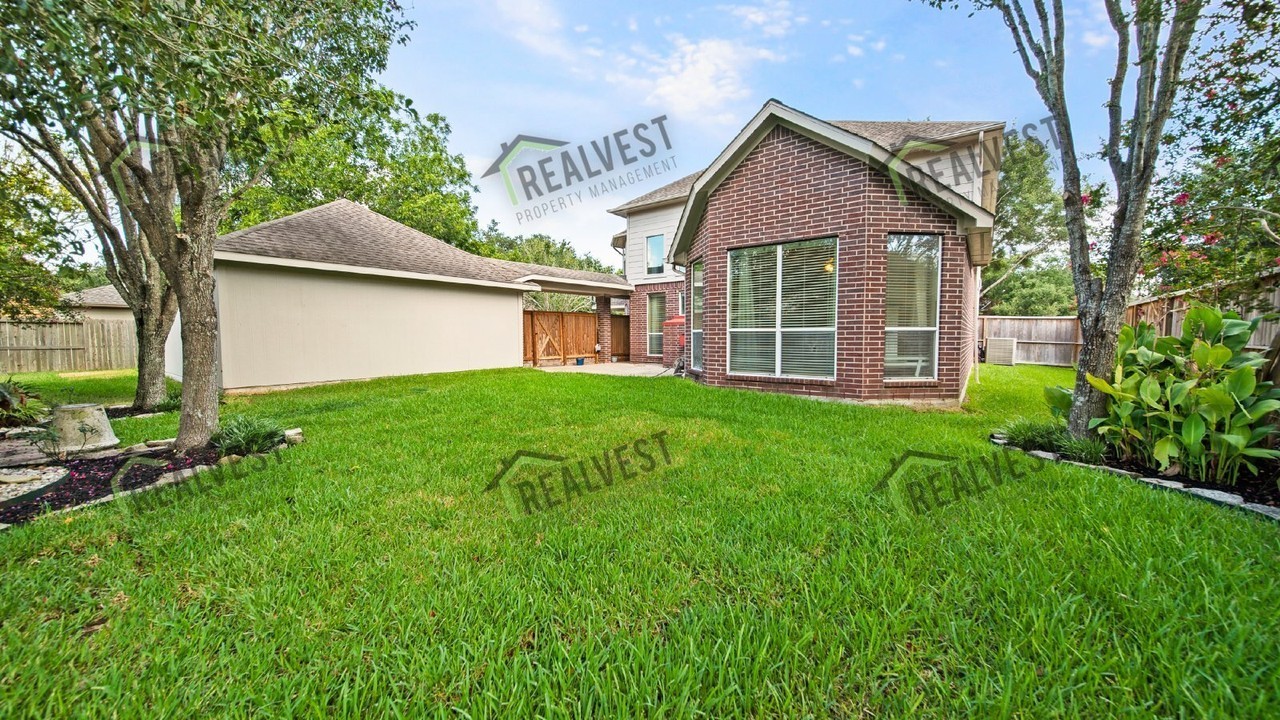2863 Love Ln - Photo 4 of 23