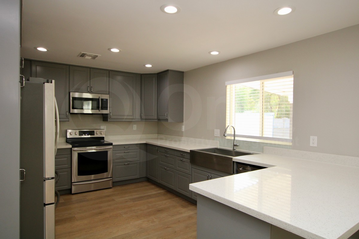 1442 S 37th St - Photo 5 of 21