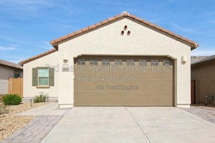 19418 W Pierson St - Photo 1 of 1