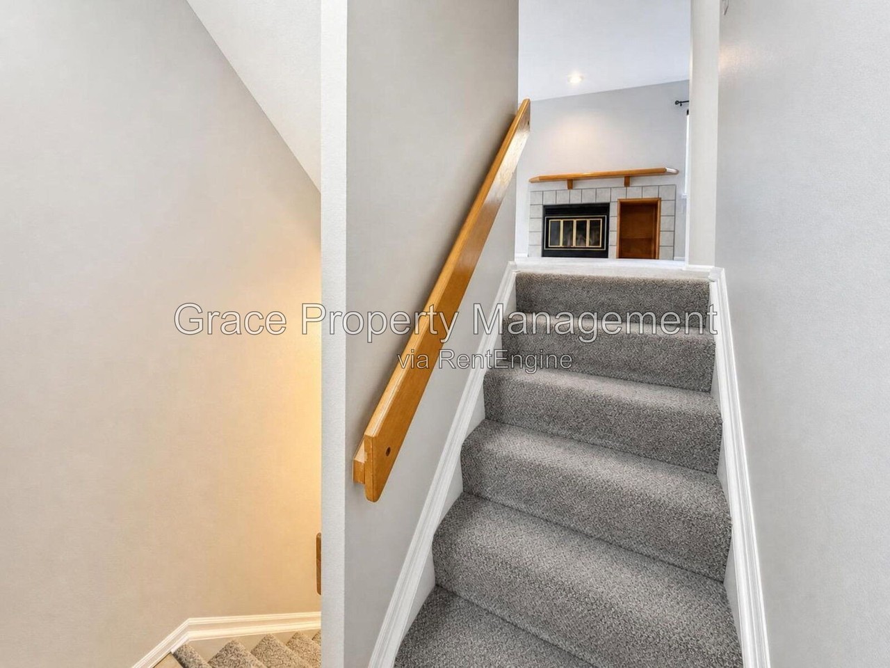 105 Huron Ct - Photo 3 of 33