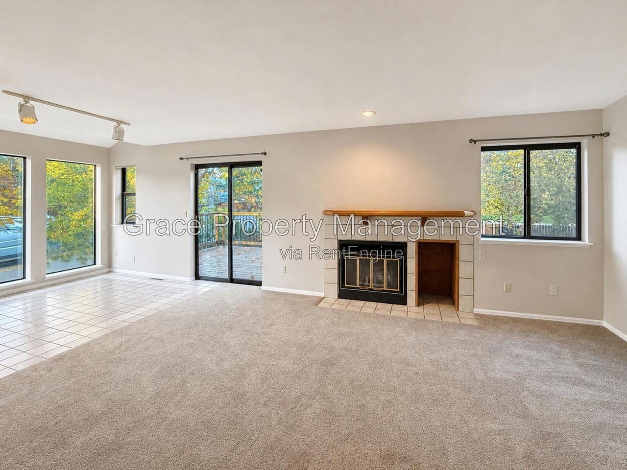 105 Huron Ct - Photo 7 of 33