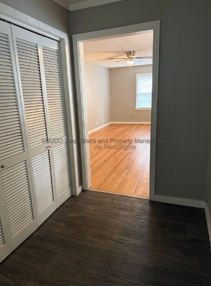 9604 E 67th Ter - Photo 5 of 41
