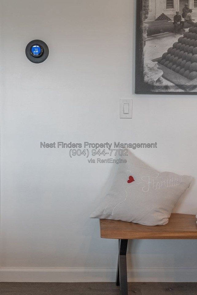 4632 3rd Ave - Photo 5 of 35