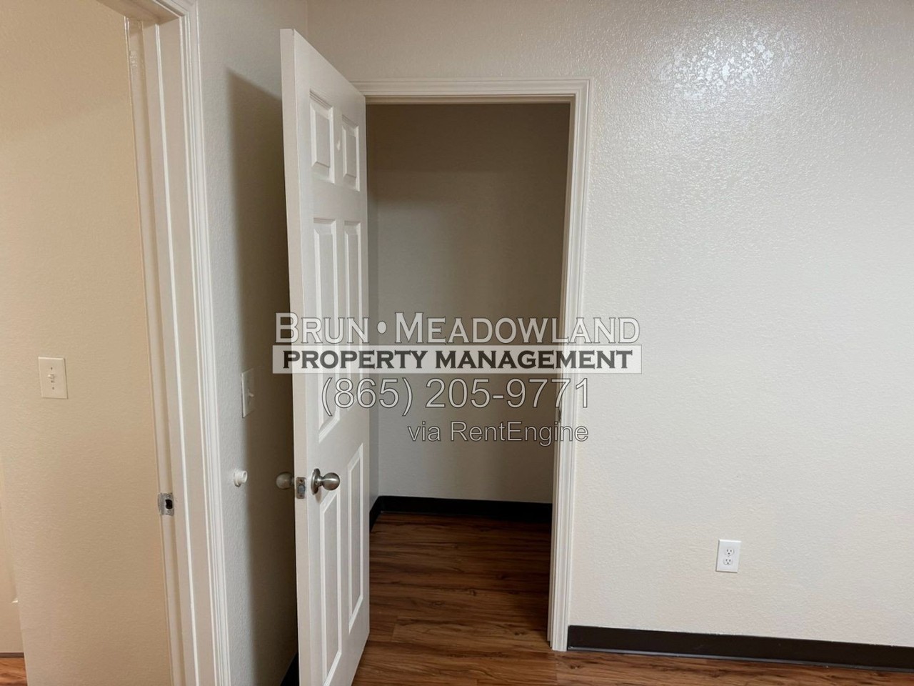 415 Devonia St #100 - Photo 7 of 19