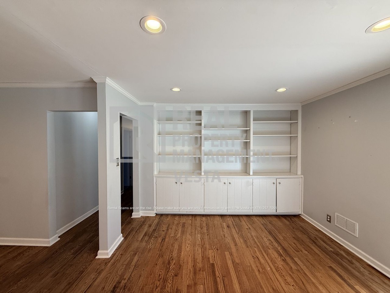 1422 Forest Hill Rd - Photo 4 of 17