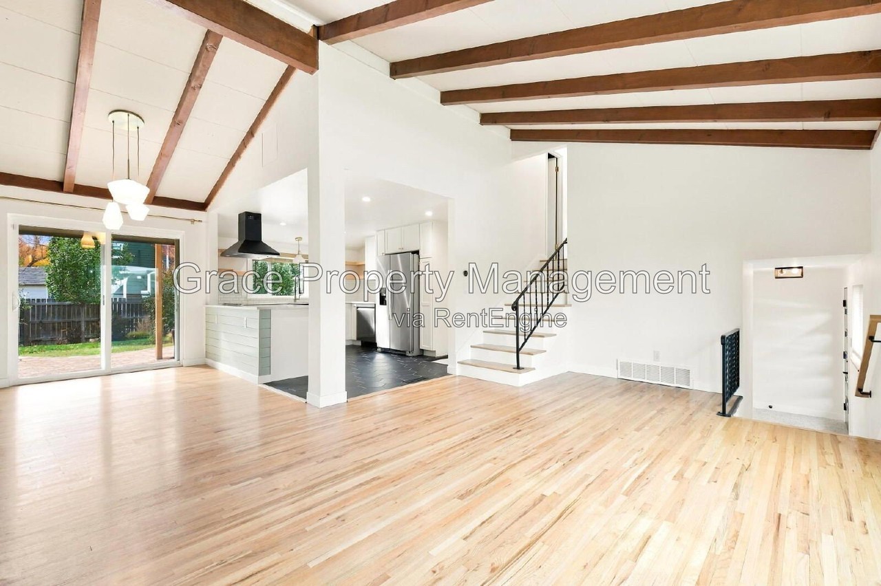 8920 W 57th Ave - Photo 2 of 24