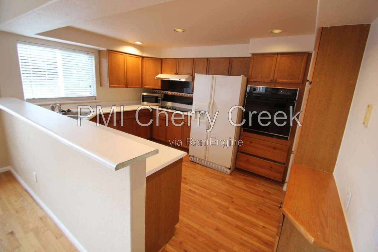 5320 Morning Glory Pl - Photo 4 of 26