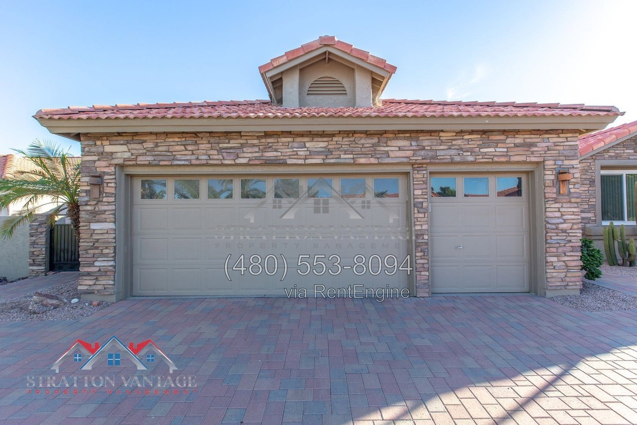 10435 E Hercules Dr - Photo 4 of 50