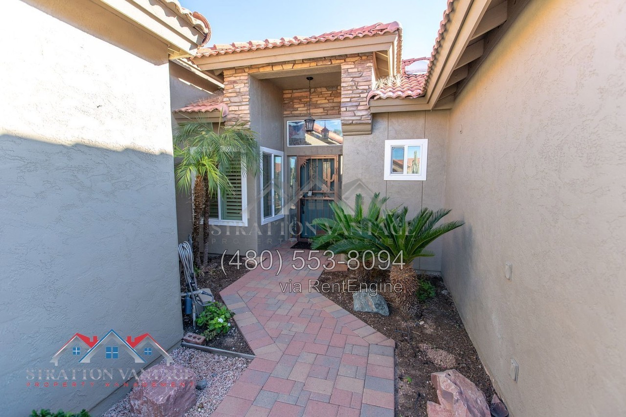 10435 E Hercules Dr - Photo 6 of 50