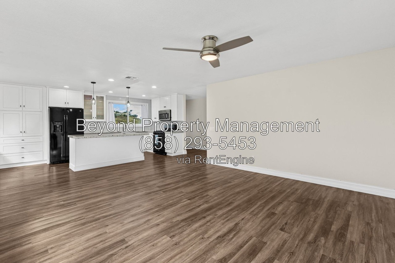 4265 Black Duck Way - Photo 3 of 11