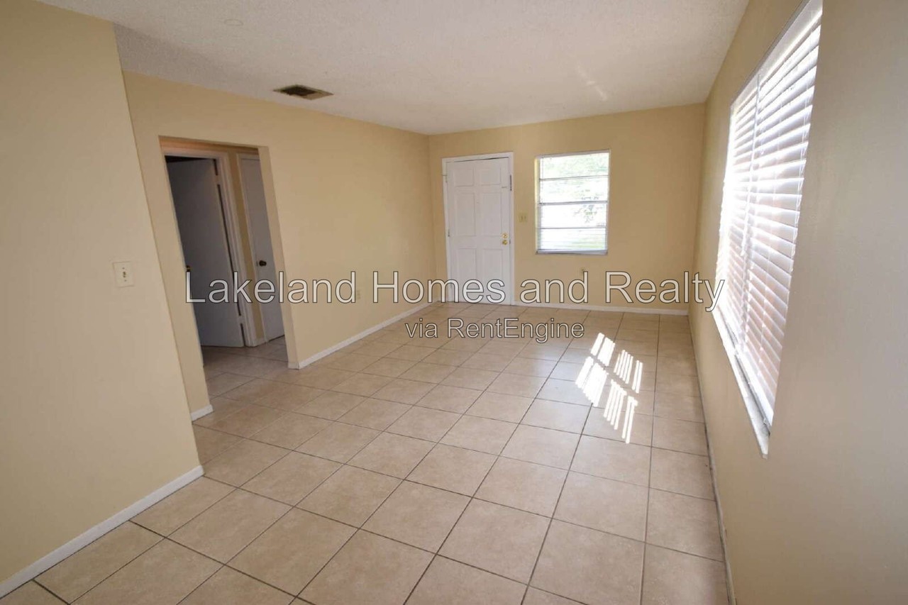 6024 Norton Rd - Photo 3 of 11