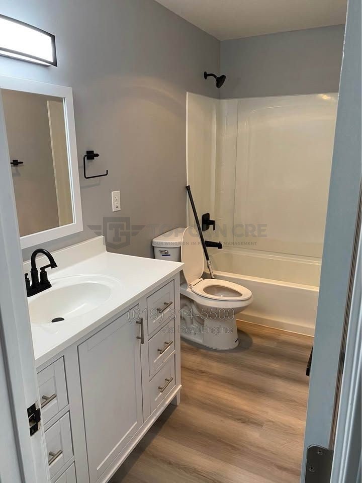 4140 48th St #C - Photo 2 of 10