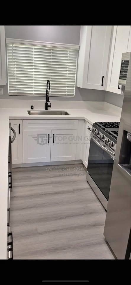 4140 48th St #C - Photo 3 of 10