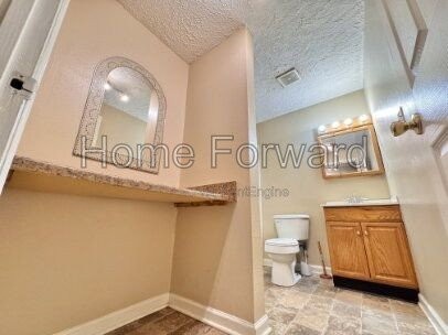 164 Lakeshore Dr #1 - Photo 6 of 14