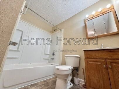 164 Lakeshore Dr #1 - Photo 7 of 14