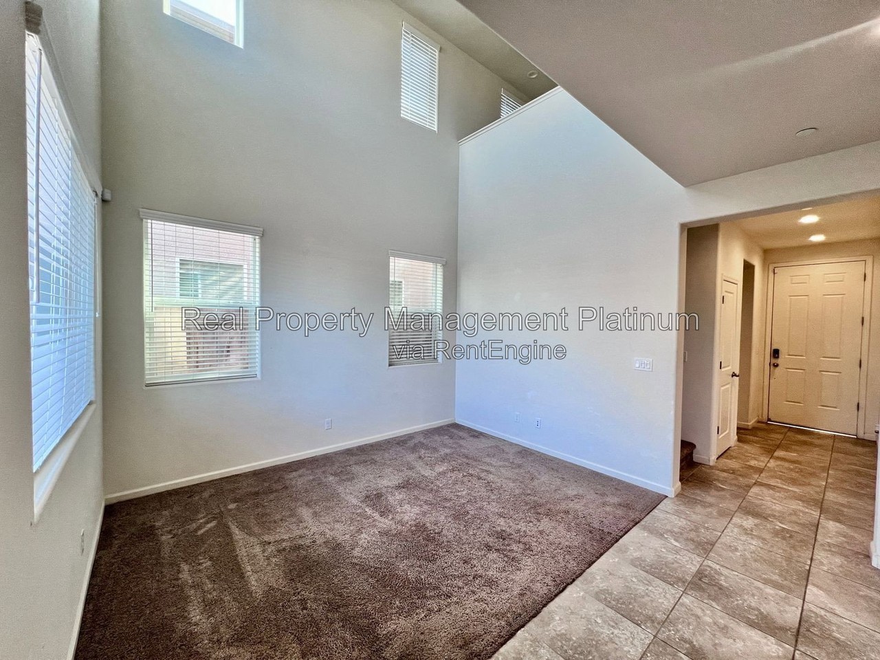626 N Elise Ln - Photo 3 of 18