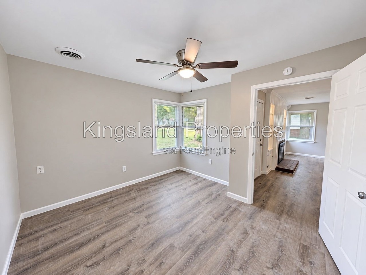 1502 Trampe Ave - Photo 4 of 25