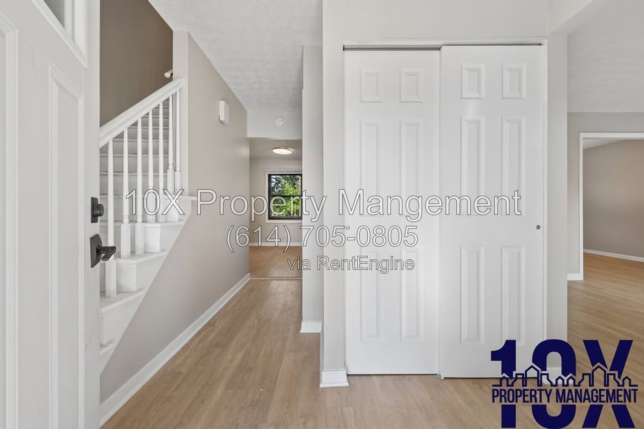 445 Hawthorne Pl - Photo 7 of 31