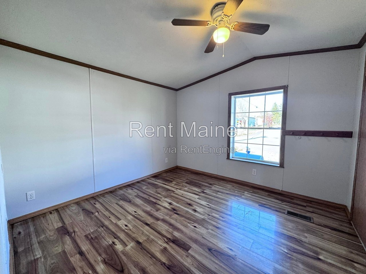 102 B St - Photo 7 of 9