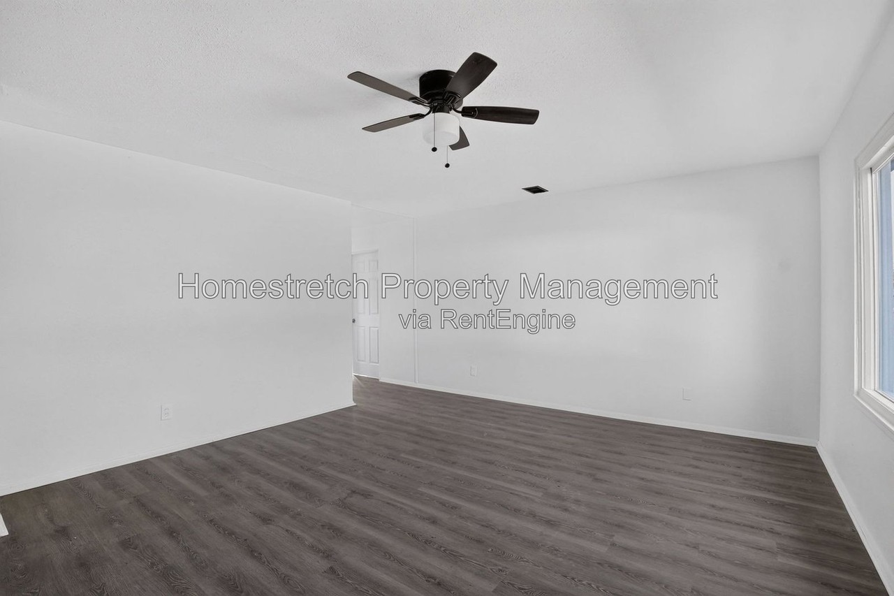 40 Saint Gregory Dr - Photo 5 of 27