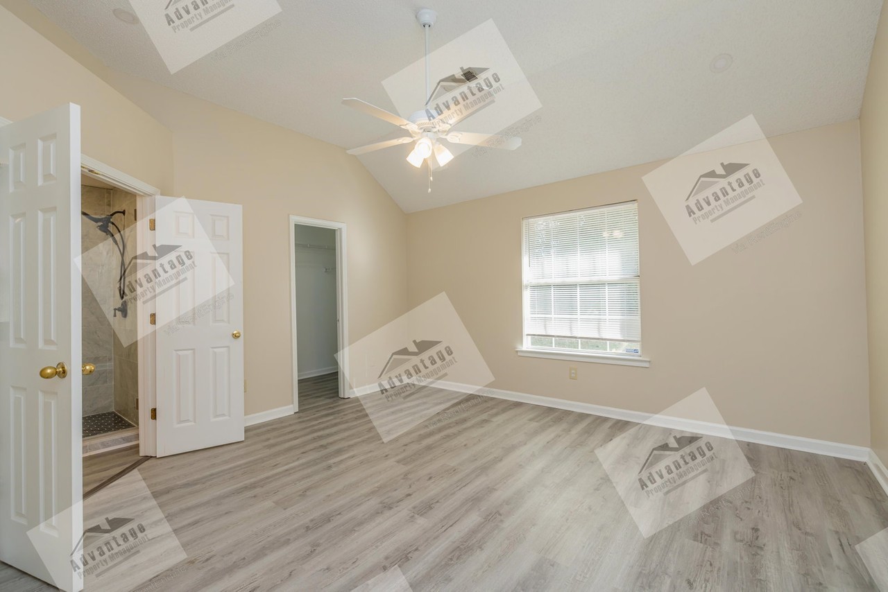 209 Alexis Ave - Photo 5 of 11