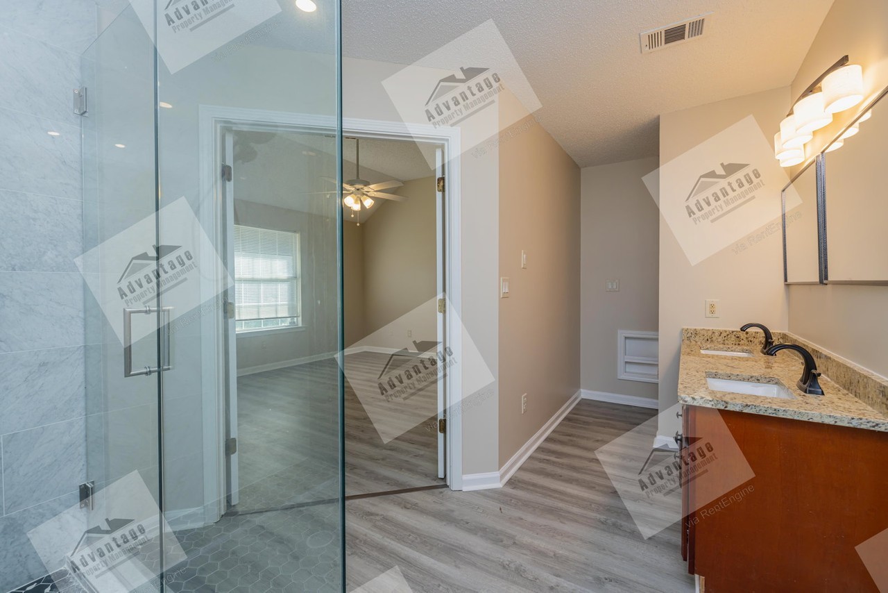 209 Alexis Ave - Photo 7 of 11