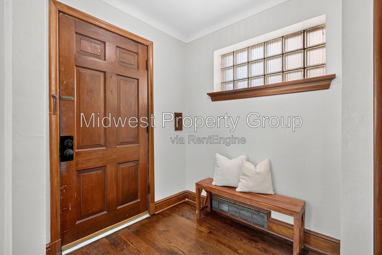 6013 Devonshire Ave - Photo 3 of 40