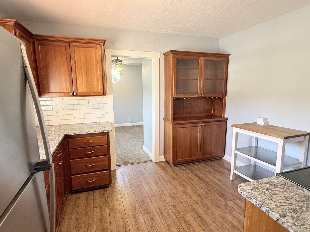 4936 Rosedale Pl N - Photo 7 of 23