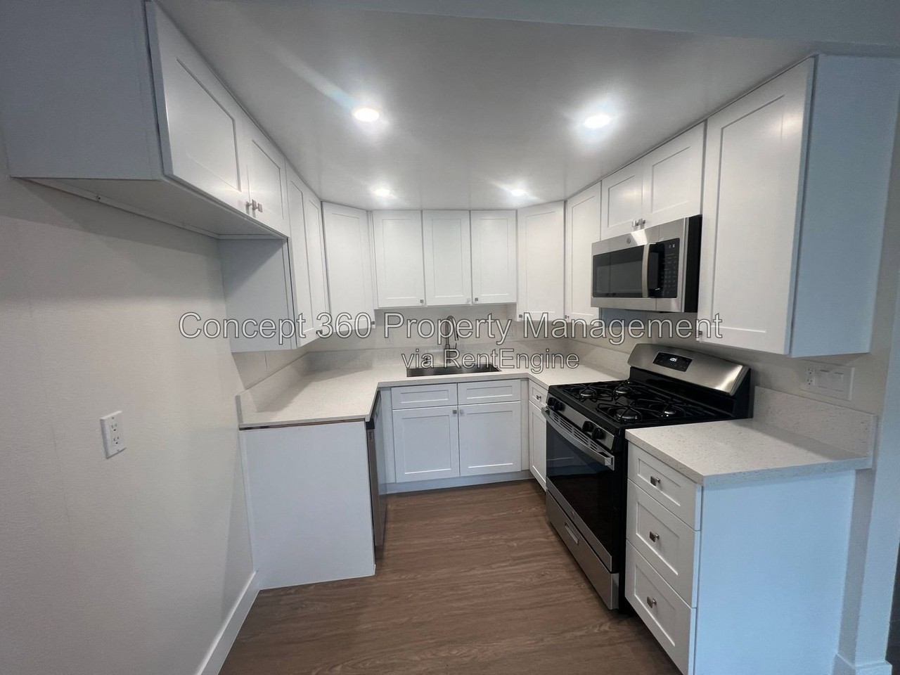 17820 Alburtis Ave #13 - Photo 3 of 27