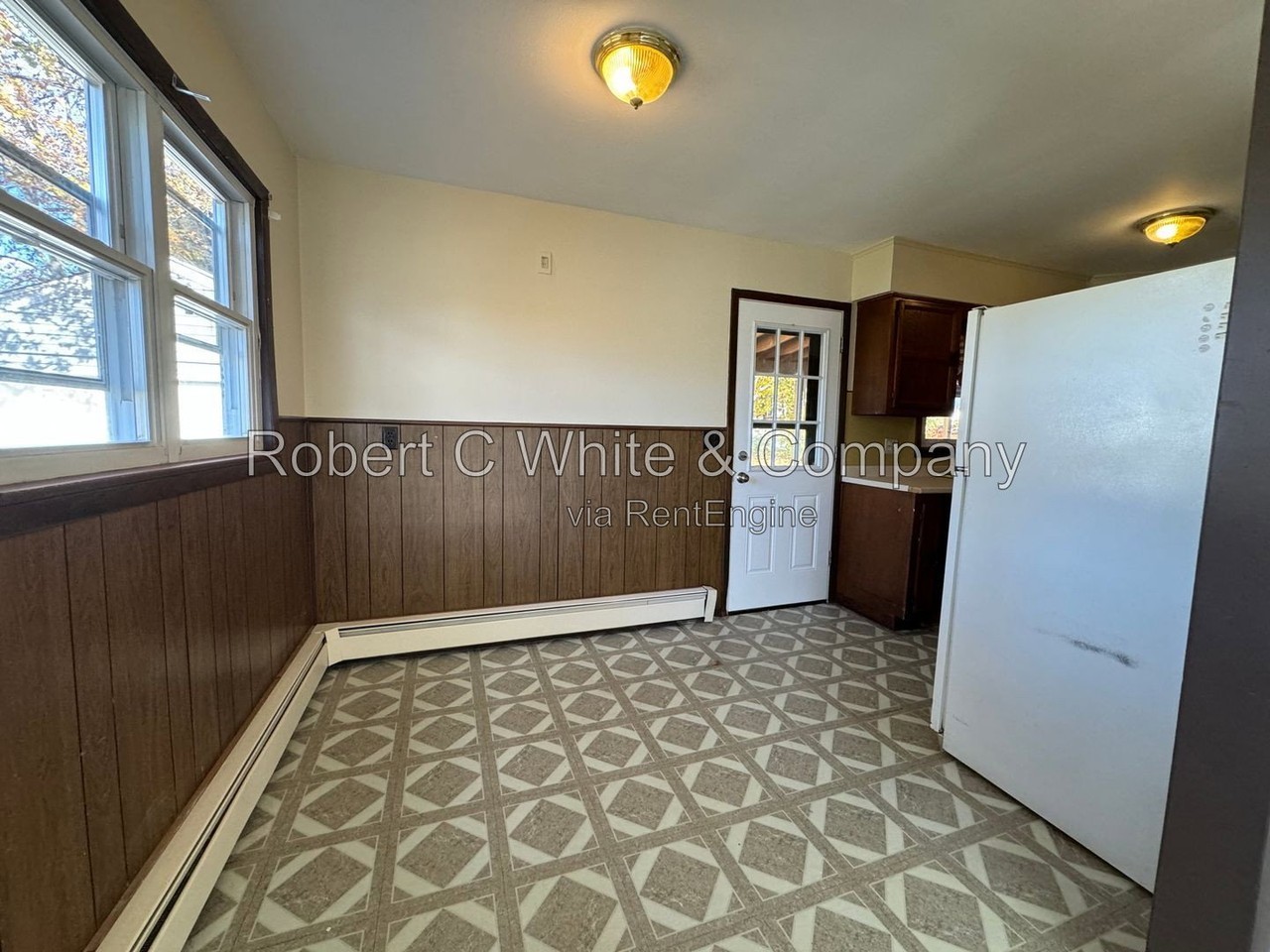 5 Richard Way - Photo 7 of 22