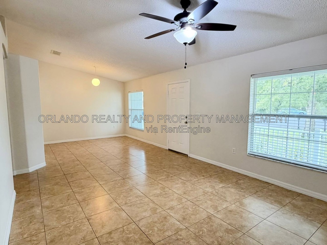 209 Kingfish Way - Photo 5 of 31