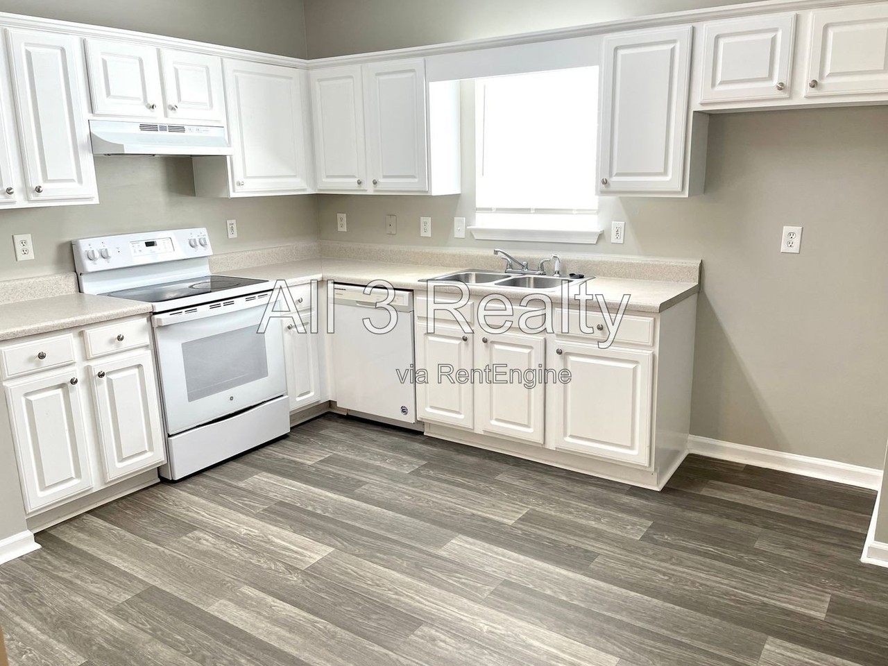 104 Hawkeye Ln - Photo 6 of 23