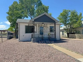 featured image of 325 S Prairie Ave