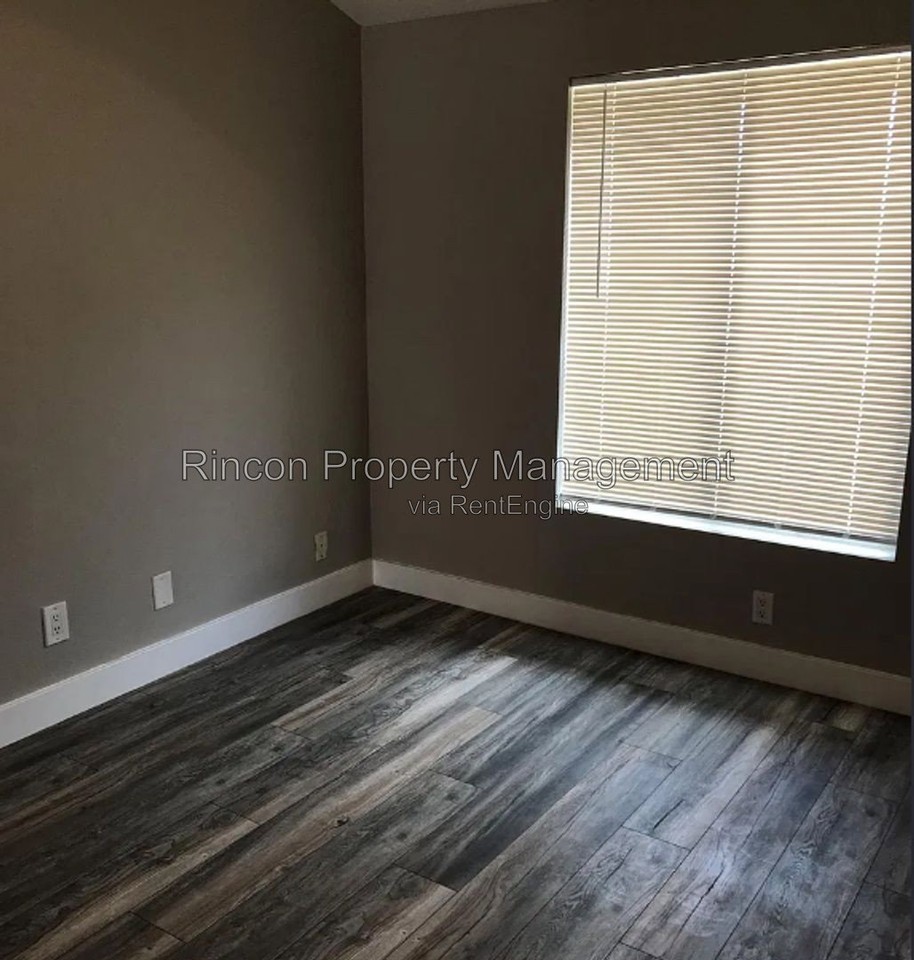 2022 Norma St - Photo 7 of 8