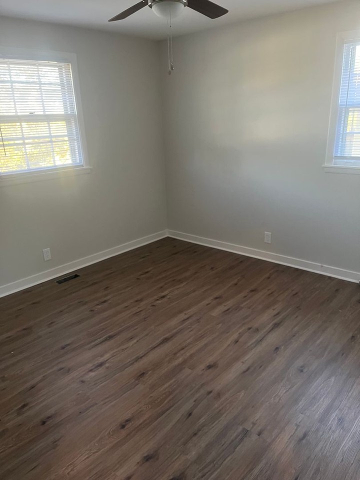 111 Cherokee Hills Dr - Photo 4 of 8