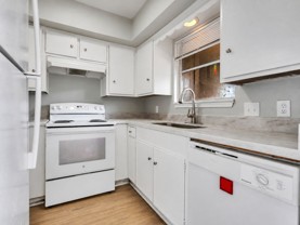 W Adoue St - Photo 1 of 1