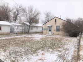 featured image of 829/839 W 10th