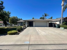 featured image of 2613 Star Oak Ct