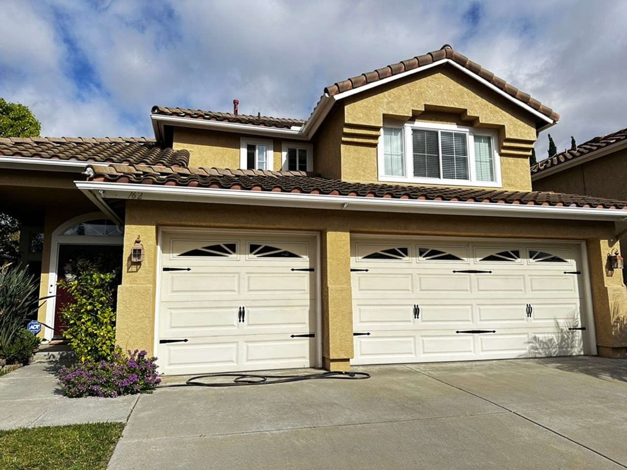 762 Mosaic Cir - Photo 2 of 42