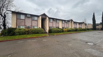 featured image of 366 E Edison St