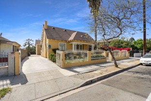 2821 Griffin Ave - Photo 1 of 1