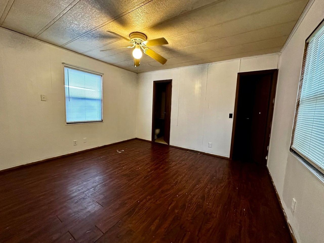 509 Loyal Valley Rd - Photo 7 of 10