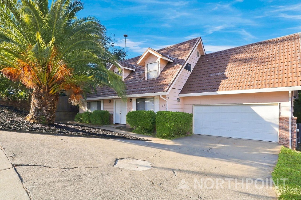 7613 Kreth Rd - Photo 2 of 15